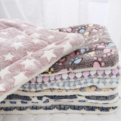Soft Fleece Pet Sleeping Mat with Bear Pattern - MR. GIFT